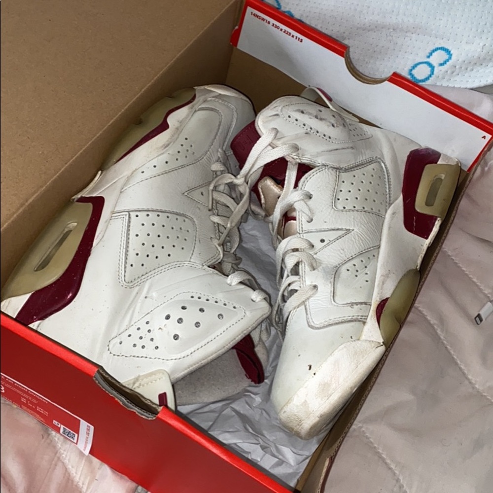 Jordan MAROON 6’s 🔥